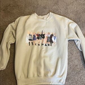 Taylor Swift Graphic Crewneck Sweatshirt